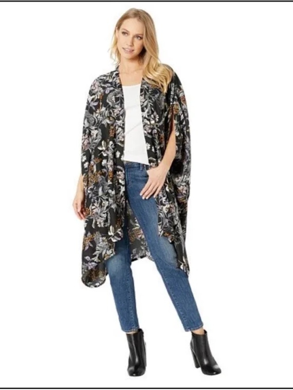 BCBGeneration Folkloric Floral Open-Front Kimono Wrap, O/S, oversized, NWOT